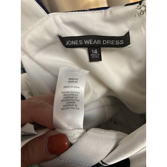 Jones New York Women’s Size 14 Dress Sleeveless Layered ruffle Blue Black Floral - Picture 9 of 9